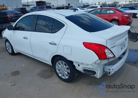 2016 Nissan Versa 1.6 S/1.6 S+/1.6 Sl/1.6 Sv z USA, uszkodzony, nr VIN 3N1CN7AP0GL870995